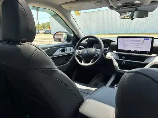 Ford Explorer 2025 AWD Active 4 puertas SUV