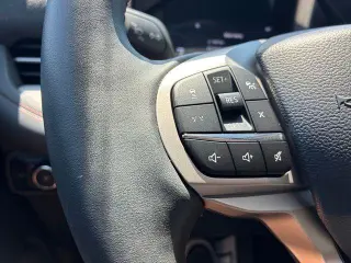 Ford Explorer 2025 AWD Active 4 puertas SUV