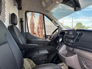 Ford Transit 2023 250 3 puertas LWB Techo Alto Furgón de Carga Extendido