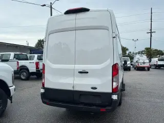 Ford Transit 2023 250 3 puertas LWB Techo Alto Furgón de Carga Extendido