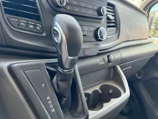 Ford Transit 2023 250 3 puertas LWB Techo Alto Furgón de Carga Extendido