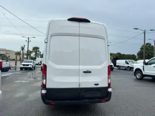 Ford Transit 2023 250 3 puertas LWB Techo Alto Furgón de Carga Extendido