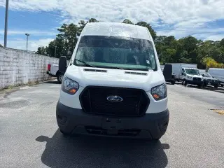 Ford Transit 2023 250 3 puertas LWB Techo Alto Furgón de Carga Extendido
