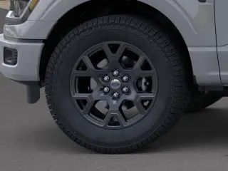 Ford F-150 2026 4x2 STX 4 puertas SuperCrew 5.5 pies. SB