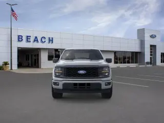 Ford F-150 2026 4x2 STX 4 puertas SuperCrew 5.5 pies. SB