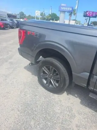 Ford F-150 2023 4x4 XLT 4 puertas SuperCrew 6.5 pies SB