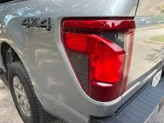 Ford F-150 2025 4x4 XLT 4 puertas SuperCrew 6.5 pies. SB