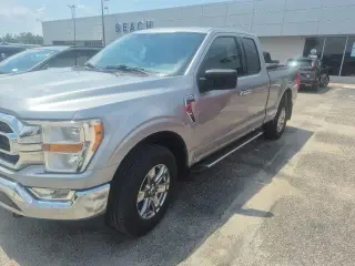 Ford F-150 2023 4x4 XLT Cabina SuperCab 6.5 pies. Caja corta