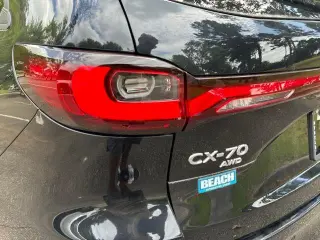 Mazda CX-70 Híbrido Enchufable 2025 AWD Premium Plus 4 puertas SUV
