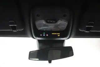 Chevrolet Colorado 2024 4x4 Trail Boss 4 puertas Cabina Crew 5 pies. Caja corta