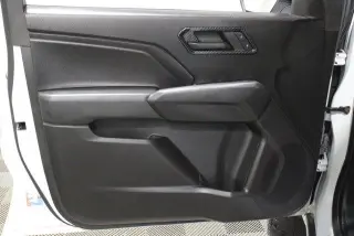 Chevrolet Colorado 2024 4x4 Trail Boss 4 puertas Cabina Crew 5 pies. Caja corta