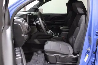 Chevrolet Colorado 2025 4x4 Trail Boss 4 puertas Cabina Crew 5 pies. Caja corta