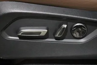 Acura MDX 2024 4 puertas SUV con Paquete de Tecnología