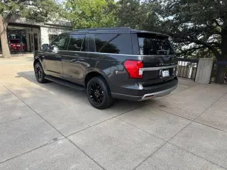 Ford Expedition MAX 2024 4x2 XLT 4 puertas SUV