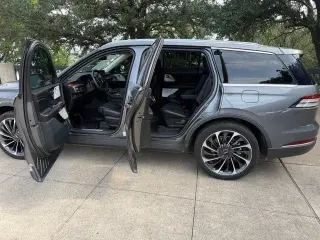 Lincoln Aviator 2024 AWD Reserve 4 puertas SUV
