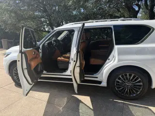 INFINITI QX80 2022 AWD Sensory 4 puertas SUV