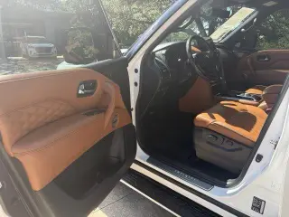 INFINITI QX80 2022 AWD Sensory 4 puertas SUV