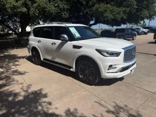 INFINITI QX80 2022 AWD Sensory 4 puertas SUV