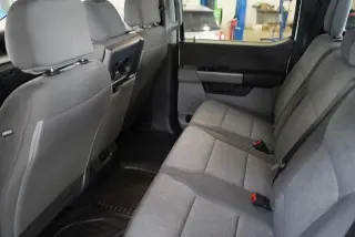 Ford F-250 Super Duty 2024 4x4 XLT Cabina Crew 4 puertas 6.8 pies. Caja corta Pickup