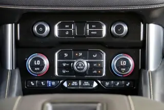 Chevrolet Tahoe 2023 4x2 Premier 4 puertas SUV