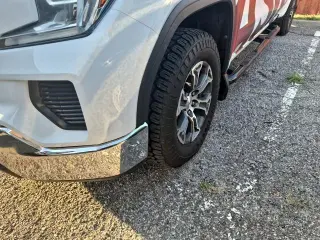 GMC Sierra 1500 2020 4x4 SLE 4 puertas Cabina Crew 5.8 pies. Caja corta
