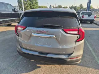 GMC Terrain 2024 AWD SLE 4 puertas SUV