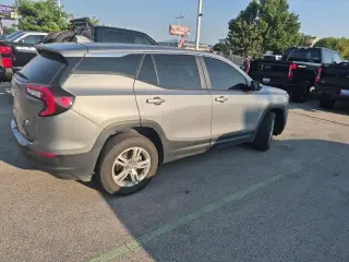 GMC Terrain 2024 AWD SLE 4 puertas SUV