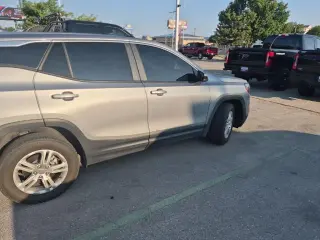 GMC Terrain 2024 AWD SLE 4 puertas SUV