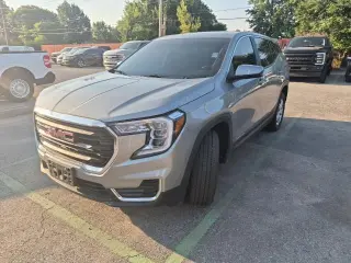 GMC Terrain 2024 AWD SLE 4 puertas SUV