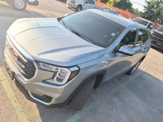 GMC Terrain 2024 AWD SLE 4 puertas SUV