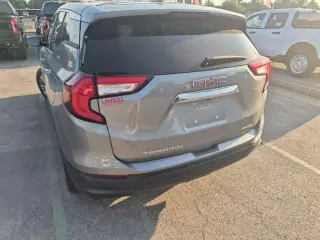 GMC Terrain 2024 AWD SLE 4 puertas SUV