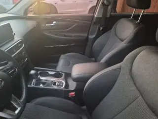 Hyundai SANTA FE 2019 SEL 2.4L 4 puertas Crossover