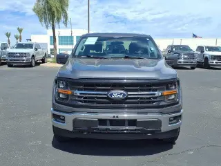 Ford F-150 2025 4x4 XLT 4 puertas SuperCrew 5.5 pies SB