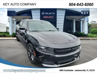Dodge Charger 2022 SXT 4 puertas Sedan