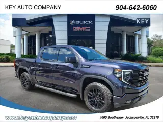 GMC Sierra 1500 2024 4x4 Elevation 4 puertas Cabina Crew 5.8 pies. Caja corta