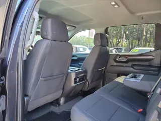 GMC Sierra 1500 2024 4x4 Elevation 4 puertas Cabina Crew 5.8 pies. Caja corta