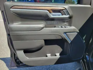 GMC Sierra 1500 2024 4x4 Elevation 4 puertas Cabina Crew 5.8 pies. Caja corta