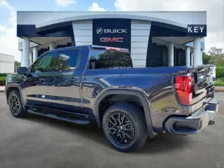 GMC Sierra 1500 2024 4x4 Elevation 4 puertas Cabina Crew 5.8 pies. Caja corta