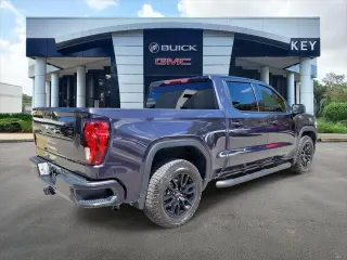 GMC Sierra 1500 2024 4x4 Elevation 4 puertas Cabina Crew 5.8 pies. Caja corta
