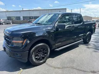 Ford F-150 2024 4x4 XLT 4 puertas SuperCrew 5.5 pies. Caja corta