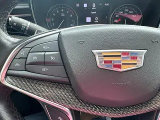 Cadillac XT5 2022 4x4 Sport 4 puertas SUV