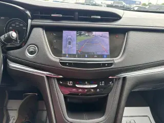 Cadillac XT5 2022 4x4 Sport 4 puertas SUV
