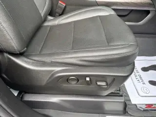 Chevrolet Silverado 1500 2023 4x4 LTZ 4 puertas Cabina Crew 5.8 pies. Caja corta