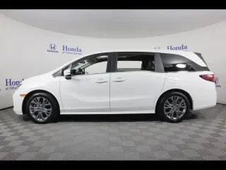 Honda Odyssey 2025 Touring 4 puertas Minivan