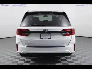 Honda Odyssey 2025 Elite 4 puertas Minivan