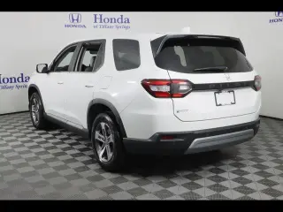 Honda Pilot 2025 EX-L 4 puertas SUV
