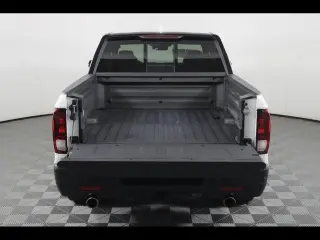 Honda Ridgeline 2024 AWD Black Edition 4 puertas Cabina Crew 5.3 pies SB