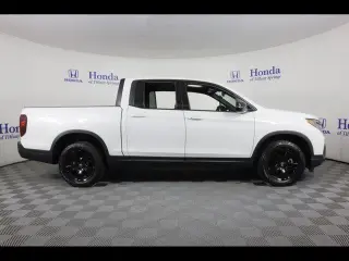 Honda Ridgeline 2024 AWD Black Edition 4 puertas Cabina Crew 5.3 pies SB