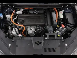 Honda CR-V Híbrido 2025 AWD Sport Touring 4 puertas SUV