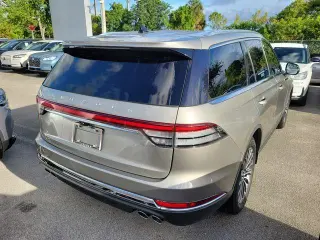Lincoln Aviator 2023 Reserve 4 puertas SUV